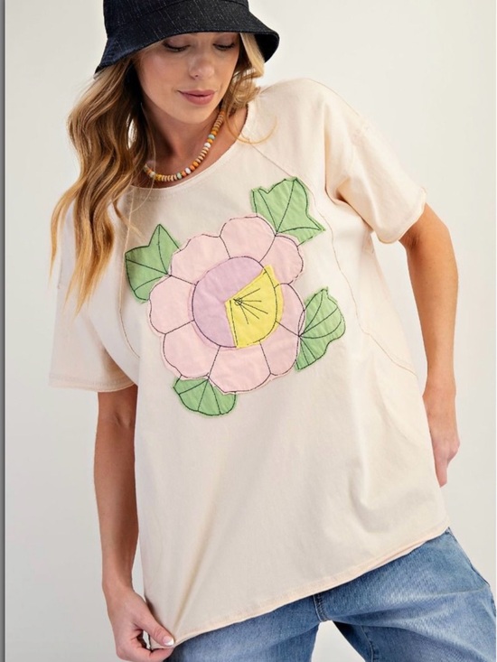 easel Tops - Easel  Cream Short Sleeve Tee with Pink Floral Patch Plus Size